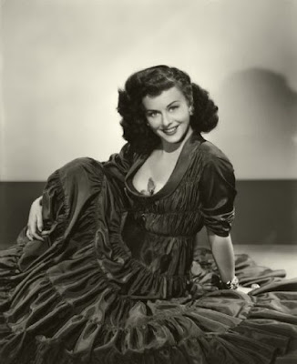 linda darnell was a gorgeous br...